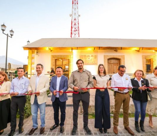 Inauguraron Carlos y Alejandra primer emprendimiento de Apertura de Negocios Costo Cero”