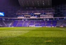 La polémica del Estadio Cuauhtémoc y su césped millonario que “no es de primera división”