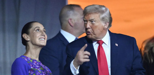 Trump insiste: México debe frenar envío de crudo a Cuba