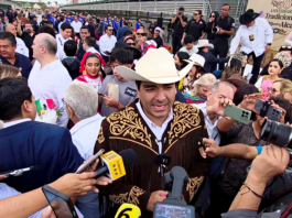 Carlos Peña Ortiz destaca unidad binacional durante tradicional abrazo entre alcaldes de Reynosa e Hidalgo, Texas