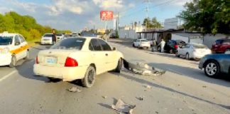Chocan en la Ribereña y dejan daños materiales
