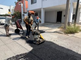 Gobierno de Tampico fortalece programa permanente de bacheo en la ciudad