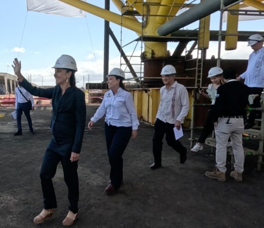 Recorrió Claudia Sheinbaum una de las 4 plataformas marinas que se construyen en patios industriales