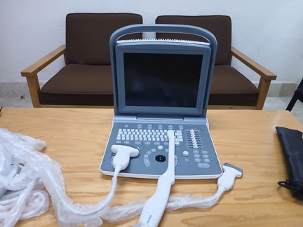 Cumple Martí Batres con entrega de equipo de ultrasonido en CMFEQ de Tampico