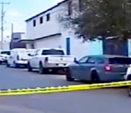 Indagan muerte de persona en clínica particular al parecer por una cirugía estetica David Díaz. Reynosa, Tamaulipas.-Una persona fue reportada sin vida en el interior de una clínica particular, donde acudieran autoridades policiales para indagar de lo ocurrido. Los hechos se registraron en la colonia Fuentes Sección Lomas, donde personal de una clínica particular, donde dieran aviso a las autoridades policiales, ya que una persona había fallecido al parecer tras realizarse una cirugía estética. Las autoridades policiales acudieron para acordonar el área, y realizar las pesquisas correspondientes.