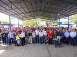 Entregó Carlos Peña Ortiz beneficios de DIF En Tu Colonia