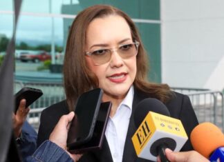 Fortalecen proceso de credencialización hacia un sistema de salud universal