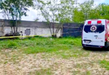 Hallan cadáver en concurrida área de centros comerciales