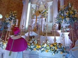 Monseñor Margarito Salazar Cárdenas realiza su profesión de fe y juramento de fidelidad como obispo de Tampico