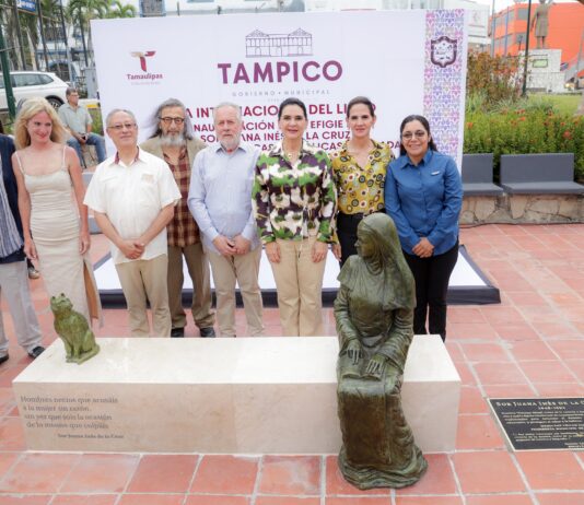 Devela Mónica Villarreal escultura de Sor Juana Inés de la Cruz e inaugura Espacio de *Creadoras Tampiqueñas*