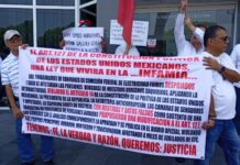 De nueva cuenta protestan jubilados de CFE por recorte a su pensión y a los de PEMEX