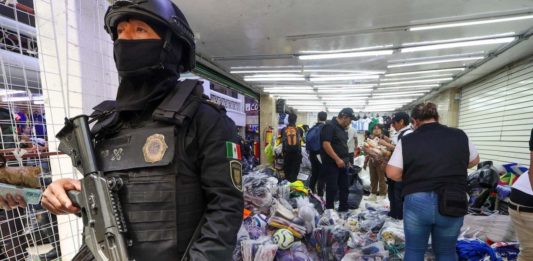 Encienden alertas rumbo al Mundial; consumo de piratería asciende a 63 mmdp: Concanaco