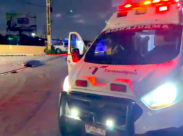 Muere motociclista tras ser impactado por unidad del transporte privado