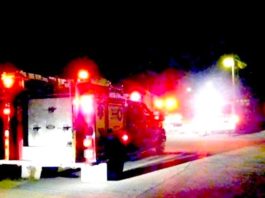 Se quema unidad y residentes dan aviso a los bomberos dejo daños materiales