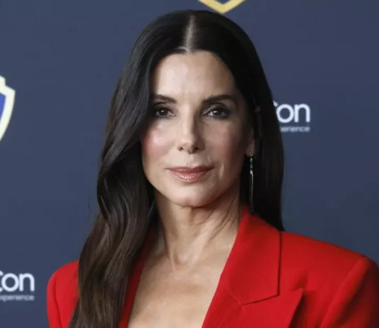 Buscar Search Espectáculos Círculos Realeza Política Moda Belleza Estilo de vida Viajes y gourmet Cultura MexBest Expansión Quien quiencom quiencom Revista Digital Espectáculos Sandra Bullock debuta en Instagram con guiño a ‘Hechizo de Amor’ y arrasa con millones de seguidores