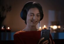 El celular que muchos amarían ver en México. Tiene jack de audífonos y puedes aumentar su memoria con microSD