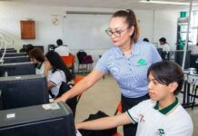 Proyecta docente del CONALEP innovación educativa con IA a nivel internacional