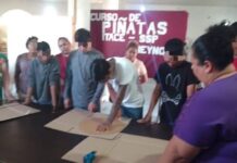 ITACE imparte taller de elaboración de piñatas a adolescentes en conflicto con la Ley Penal