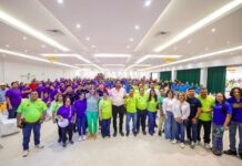 Felicitó Carlos Peña Ortiz a trabajadores en su convivio del Día del Trabajo