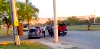 Aparatoso accidente deja daños y un lesionado