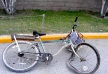 Chocan ciclistas y uno sale con severas lesiones