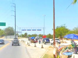 Detienen a tres por molestar a las personas en puente internacional