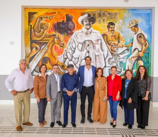 Firmaron Gobierno de Carlos Peña Ortiz y Aeropuerto Internacional Lucio Blanco la conservación de Murales
