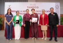 Entrega Mónica Villarreal Medalla al Mérito Educativo “Prof. Lauro Aguirre” 2026