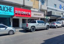 Se quedan sin luz varios negocios de la zona centro de Tampico