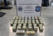 Decomisa CBP en puente internacional más de 272 mil dólares (4.7 mdp)