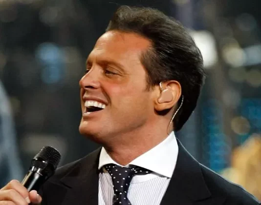 Falso que Luis Miguel esté hospitalizado