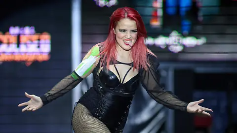 Dark Silueta, la luchadora por herencia familiar que transmite a su hija el espíritu guerrero
