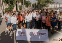 Beto Granados entrega la pavimentación de la calle Vicente Barrera en la colonia Revolución Verde