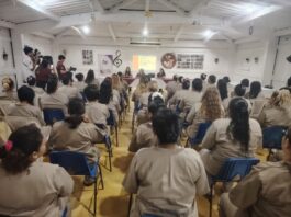 Impulsa CEDES Altamira reinserción social de PPLs a través de taller de velas aromáticas