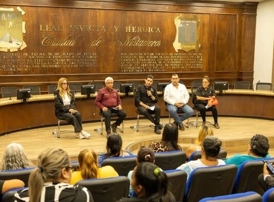 Alcalde Beto Granados encabeza reunión con autoridades de la CFE para exigir soluciones a los apagones