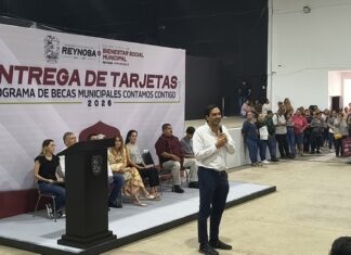 Alcalde Carlos Peña Ortiz eleva infraestructura educativa con entrega de Becas Municipales 2026