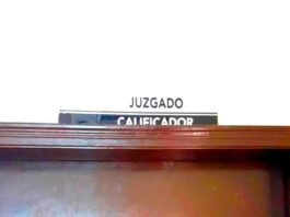 Arrestan a sujeto por molestar a las personas y alterar el orden