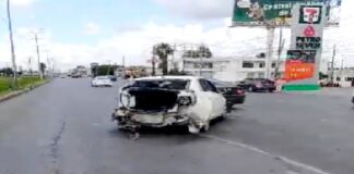 Chocan en el libramiento Monterrey y dejan caos vial