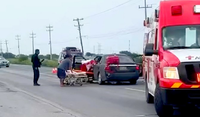 Choque deja lesionados y daños en carretera San Fernando-Reynosa (3)