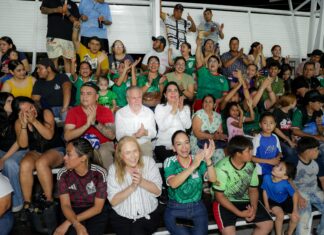 Mónica Villarreal transforma el deporte en las colonias; Mundial Social deja 15 canchas rehabilitadas