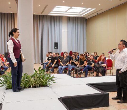 Presenta Mónica Villarreal balance de gobierno al sector artístico y cultural de Tampico