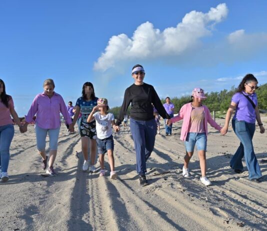 Viven menores de Casa Hogar y CASAN de DIF Tampico Emocionante Experiencia con Liberación de Tortugas en Playa Miramar