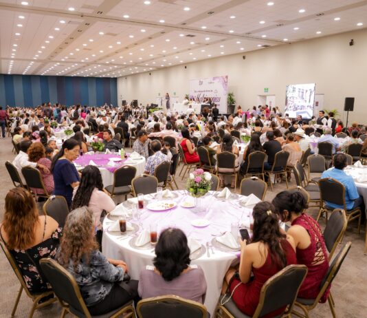 DIF Tampico y Ayuntamiento celebran la unión de 125 parejas y el fortalecimiento de las familias