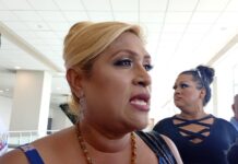 Cien pacientes del IMSS no reciben tratamiento antirretroviral
