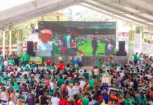 Compartieron emociones del Mundial de Futbol familias reynosenses en la plaza Miguel Hidalgo