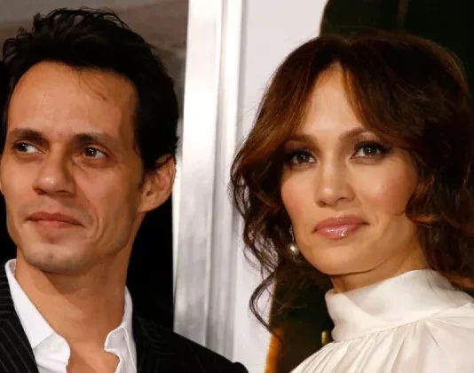 Jennifer Lopez lanza indirecta a Marc Anthony criticando su papel de papá