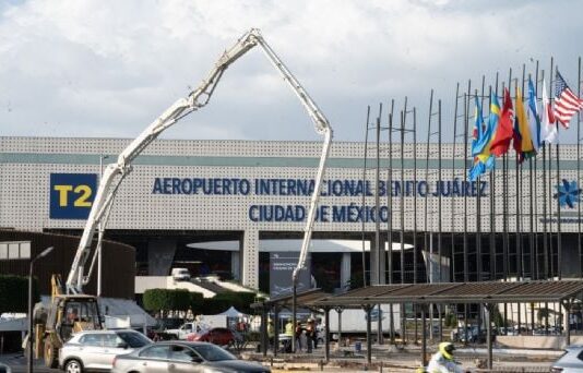AICM recibe el Mundial 2026 con obras inconclusas, amenaza de protestas y riesgo por lluvias