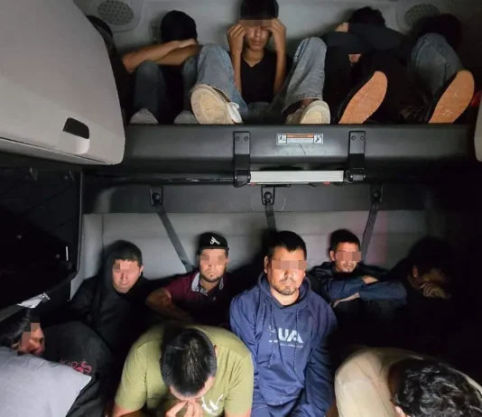 Corte Suprema de Texas frena uso de recursos públicos para defensa de inmigrantes indocumentados