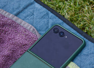 Motorola Razr 70 Plus, análisis: creíamos que los plegables eran para abrirlos. Su pantalla externa lo cambia todo