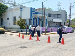Madre de Dafne, familiares y amigos bloquean la calle Obregón en Tampico para exigir justicia